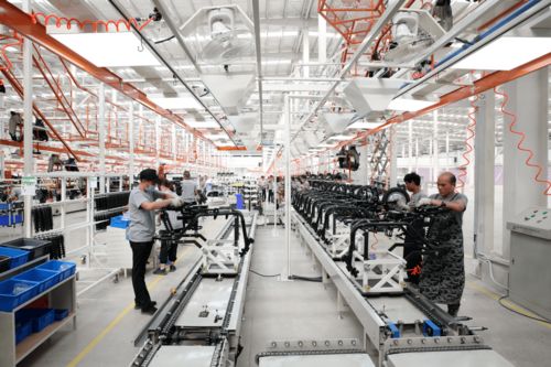 智造引領行業(yè)變革 綠源貴港智能工廠盛大起航